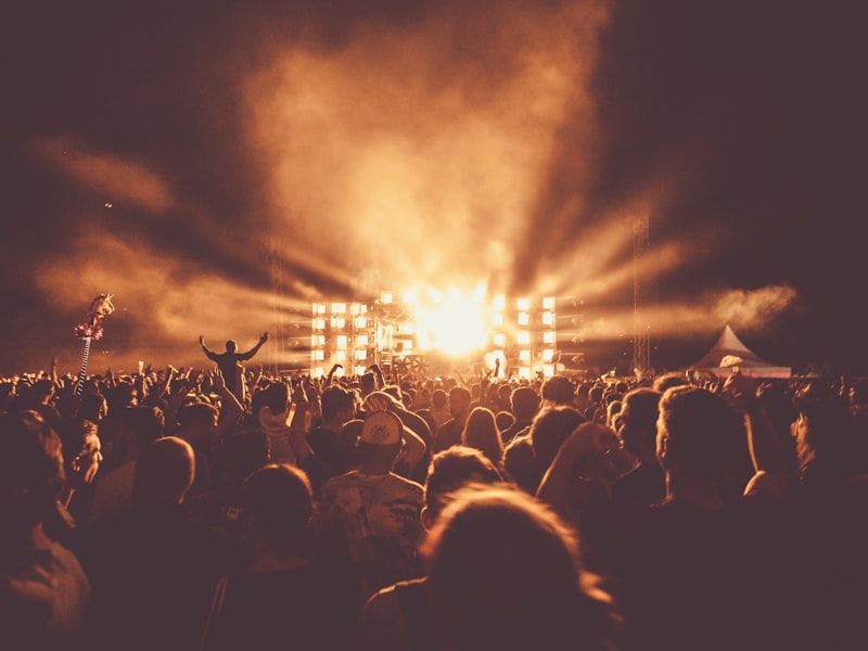 Stage lights over an audience